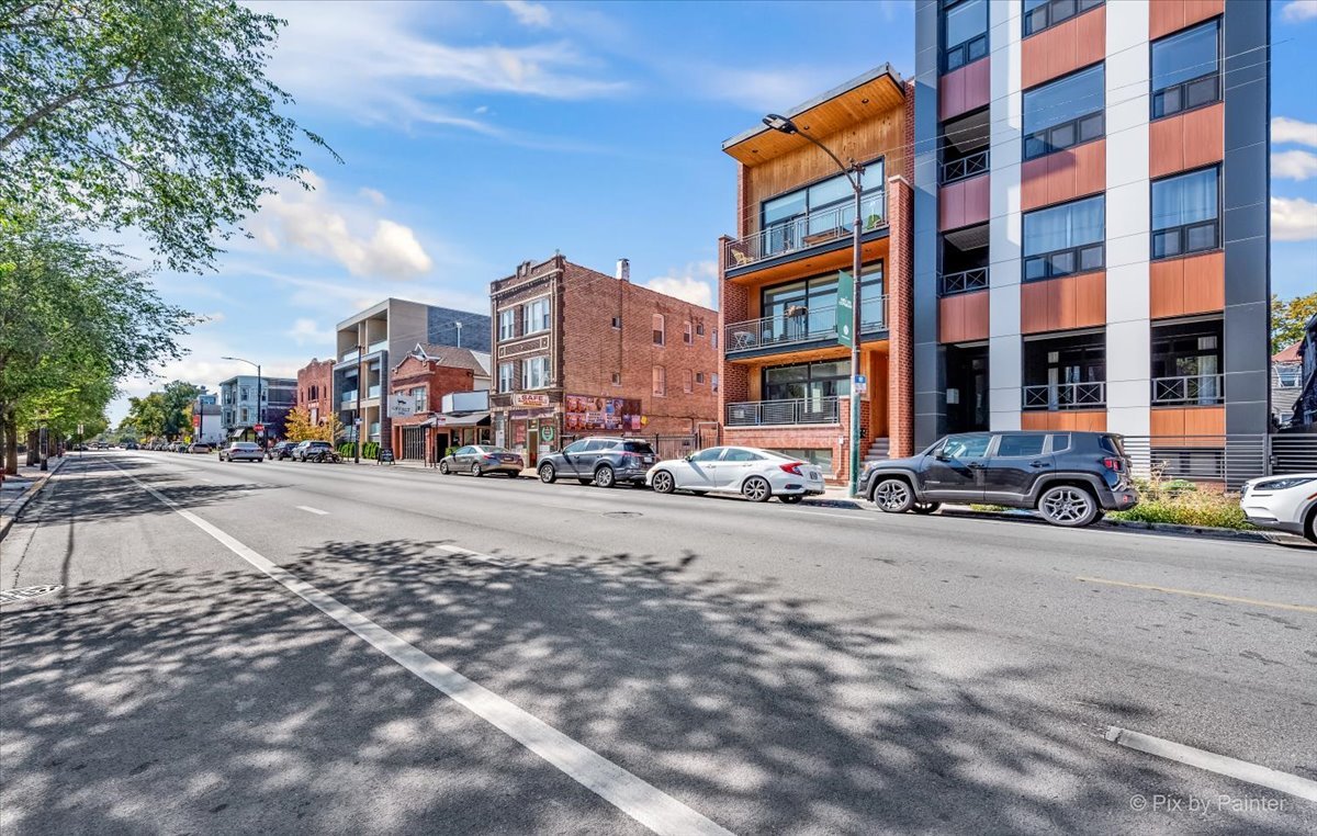 1732 N California Avenue #1, Chicago, IL 60647