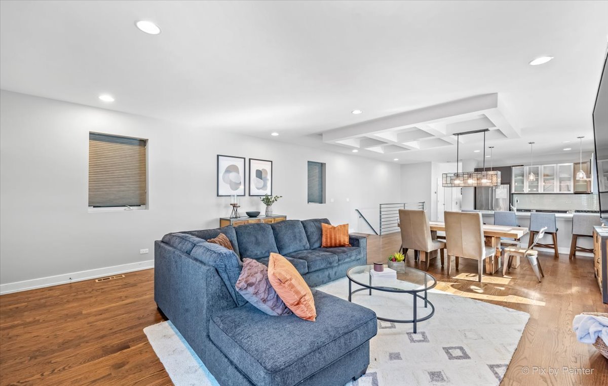 1732 N California Avenue #1, Chicago, IL 60647