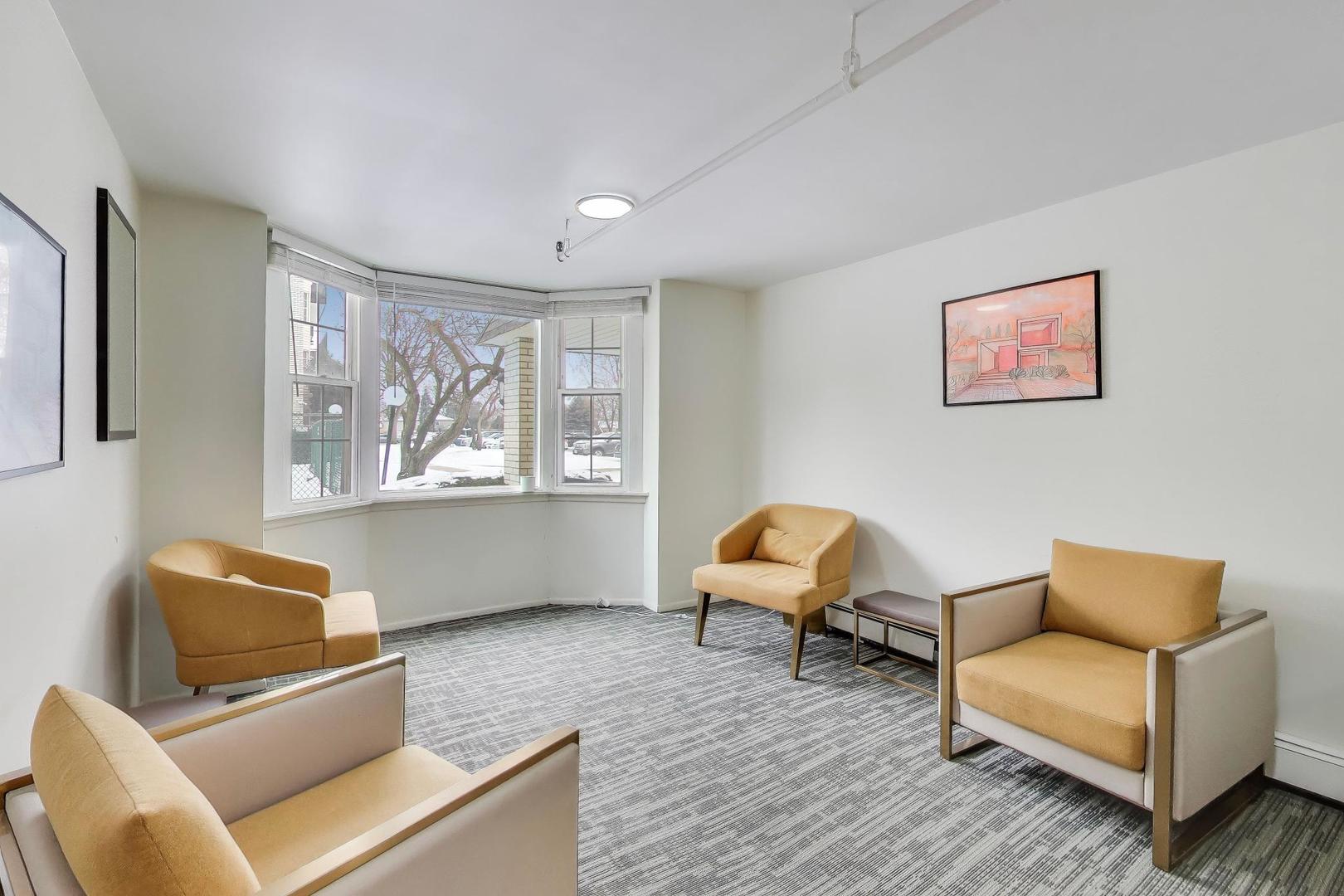 5510 Lincoln Avenue #B205, Morton Grove, IL 60053