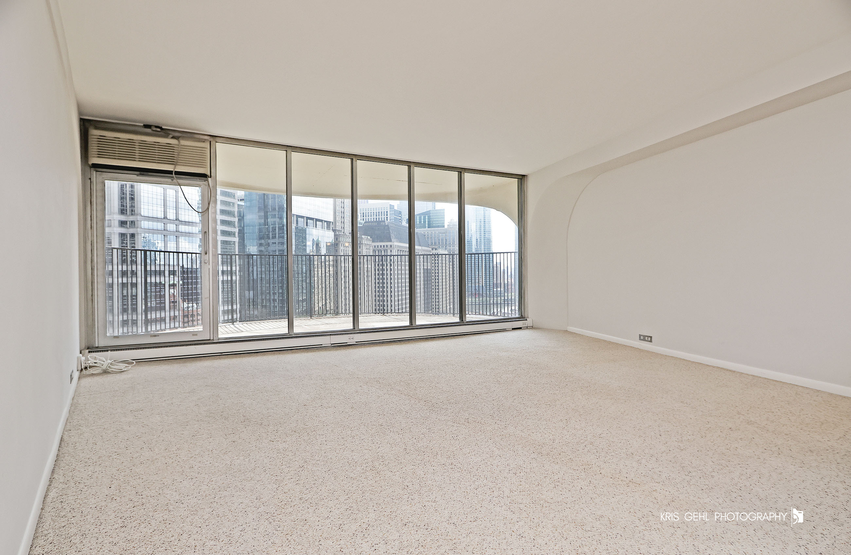 300 N State Street #2212, Chicago, IL 60654