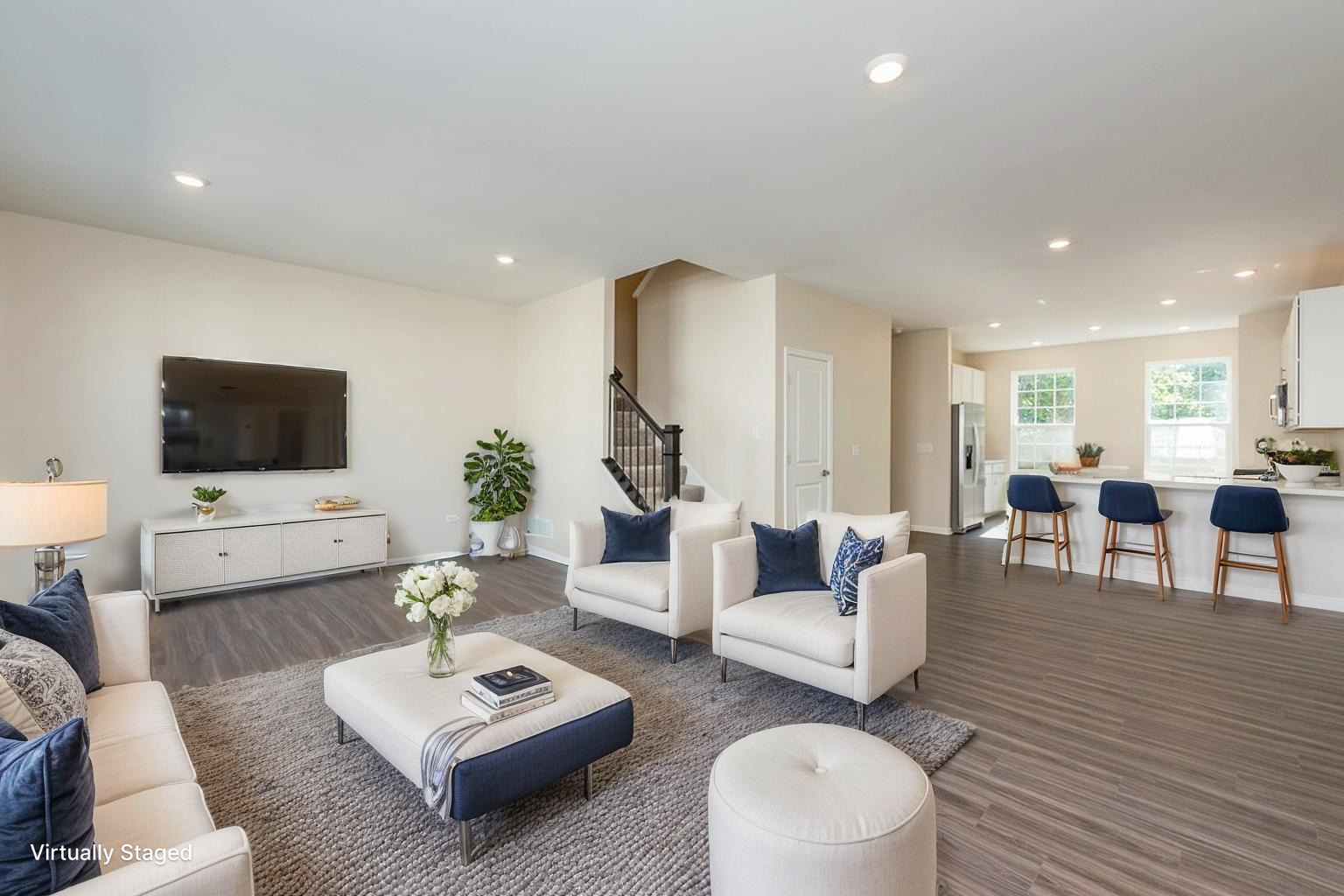 804 Neubauer Circle, Lindenhurst, IL 60046