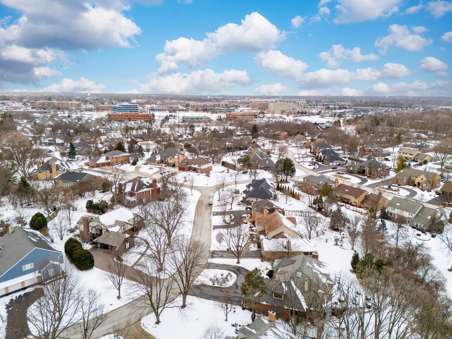 7624 Forest Hill Road, Burr Ridge, IL 60527