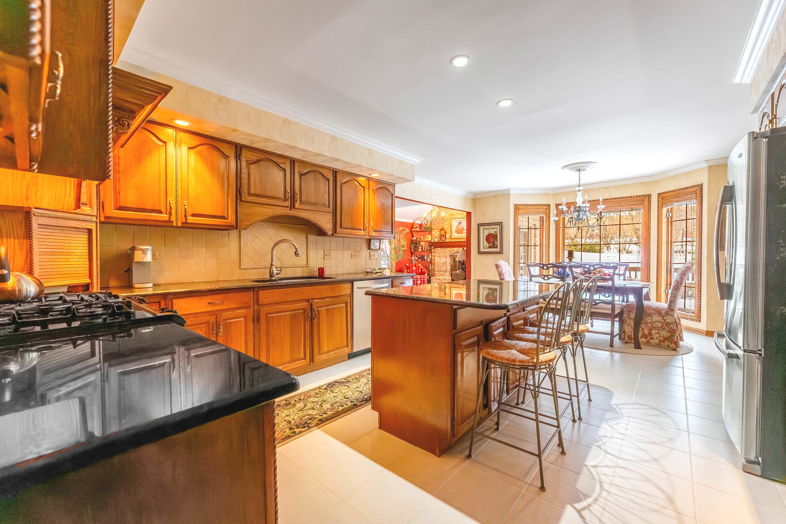 7624 Forest Hill Road, Burr Ridge, IL 60527