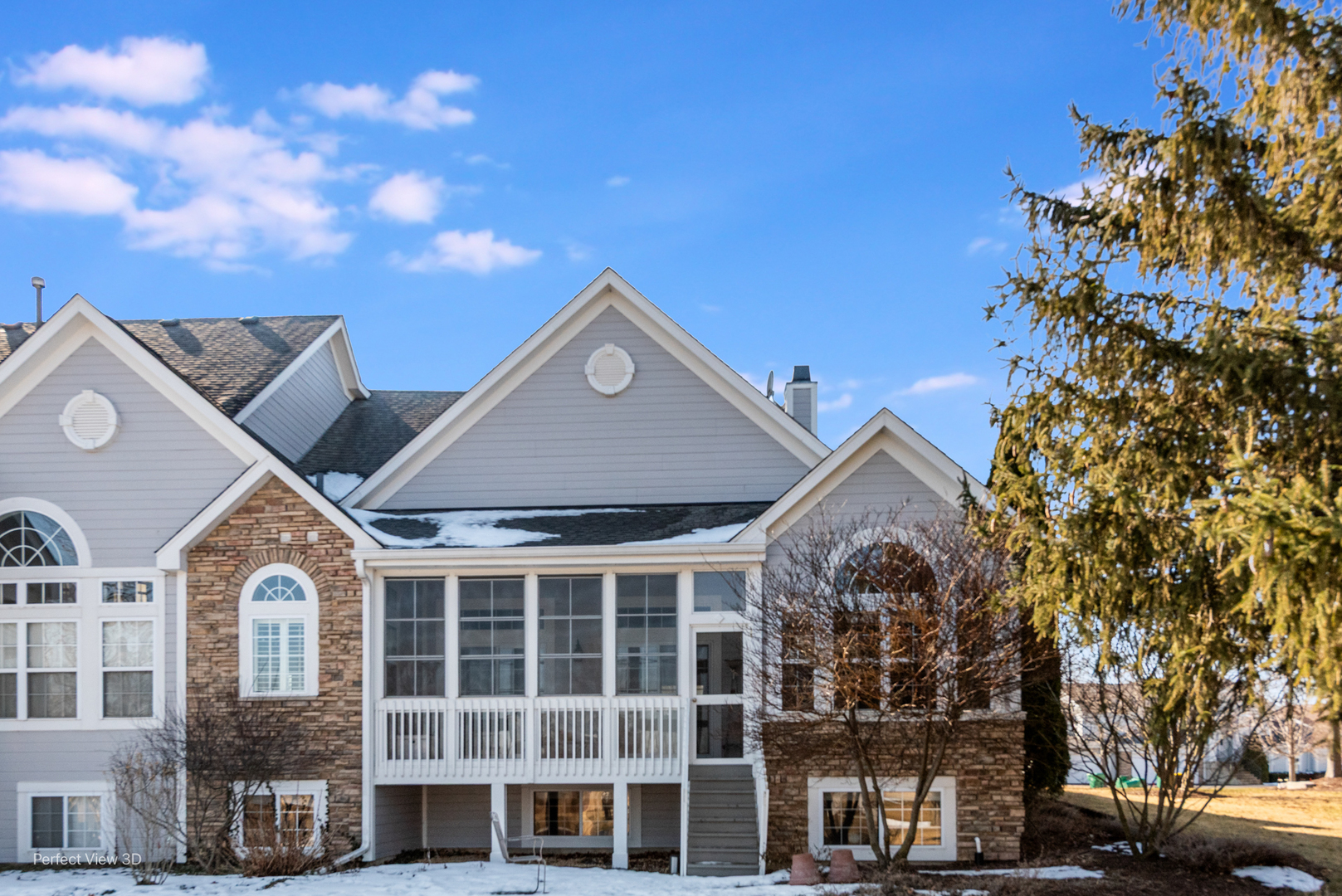 9416 Georgetown Lane, Crystal Lake, IL 60014