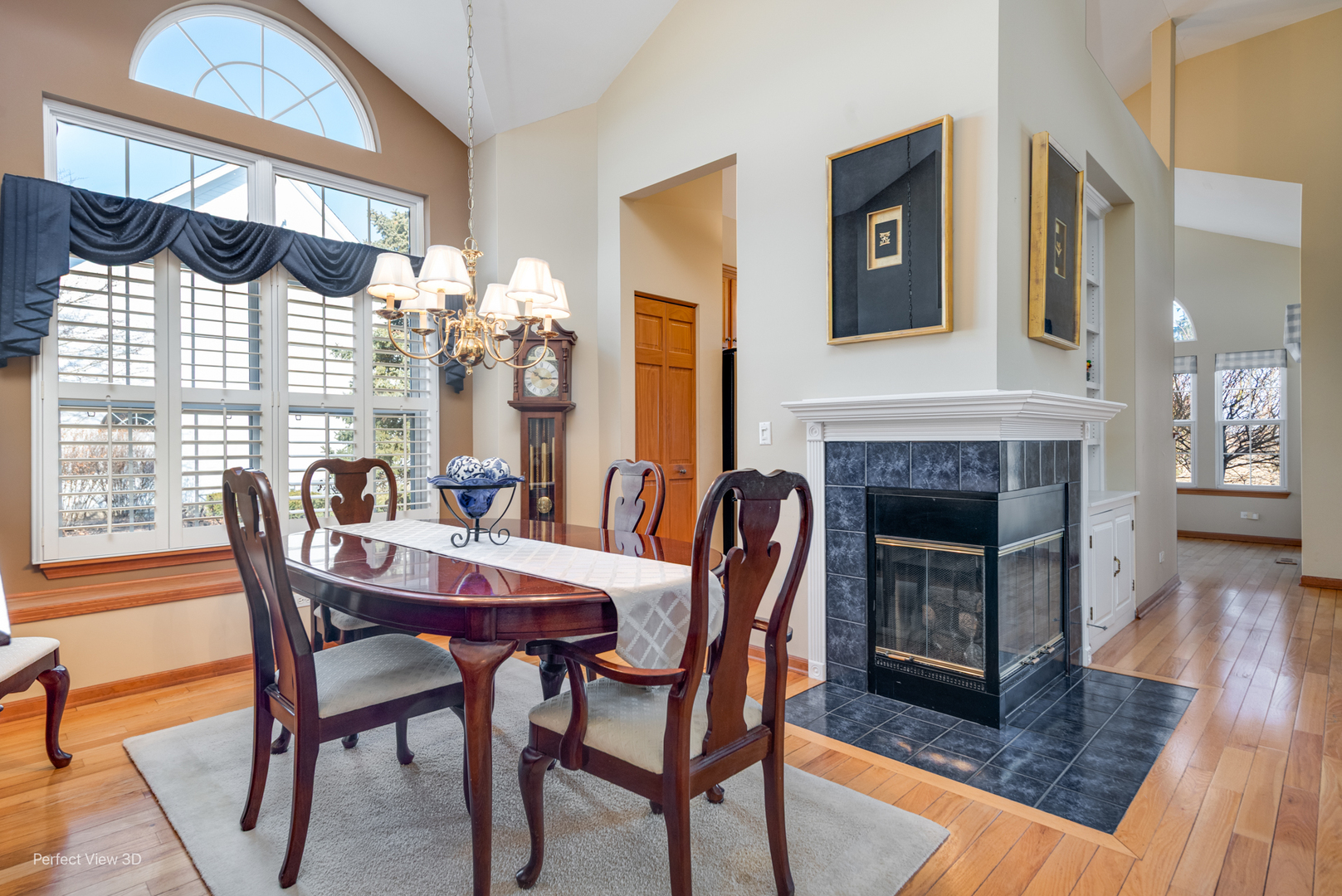 9416 Georgetown Lane, Crystal Lake, IL 60014