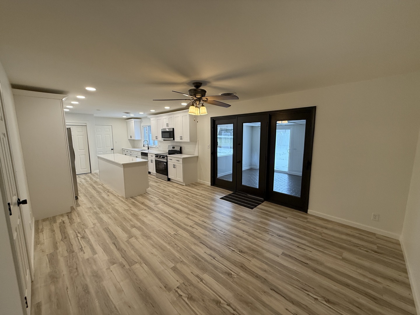 185 Jacqueline Street, Morris, IL 60450