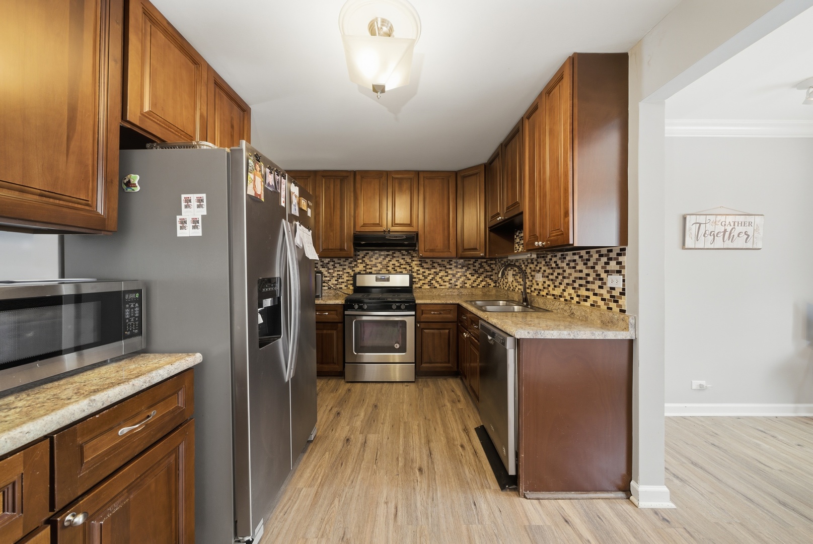 2612 Mitchell Drive, Woodridge, IL 60517