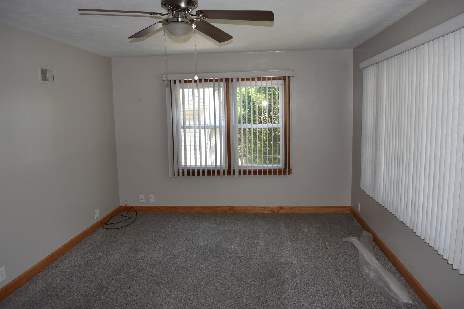 211 N Monroe Street, Flanagan, IL 61740