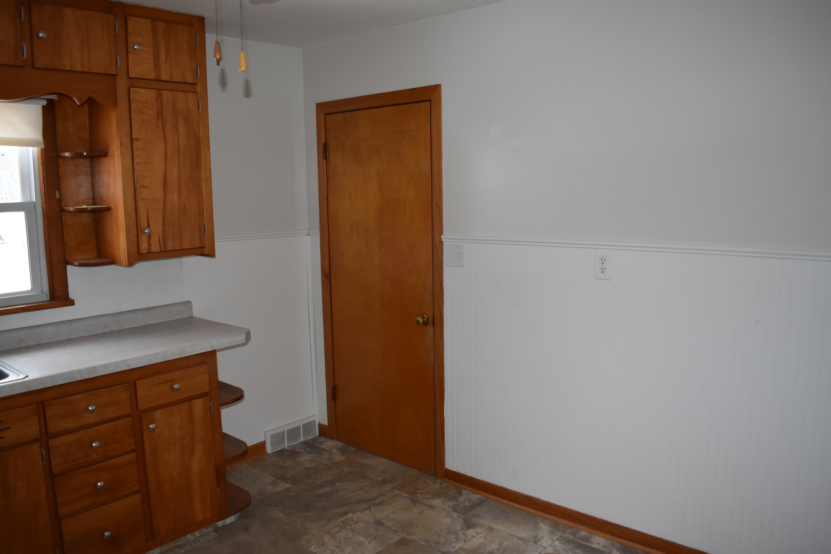 211 N Monroe Street, Flanagan, IL 61740