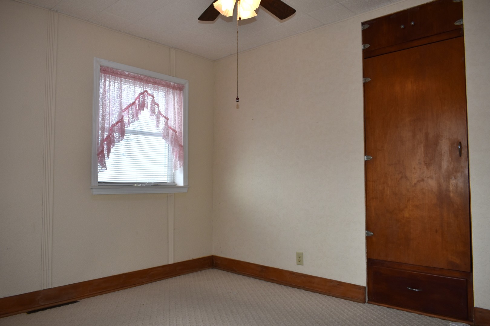 2278 County Road 300N, Toluca, IL 61369