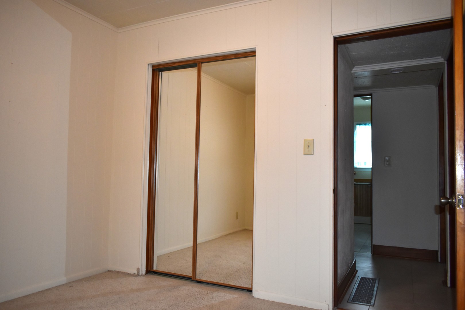 2278 County Road 300N, Toluca, IL 61369