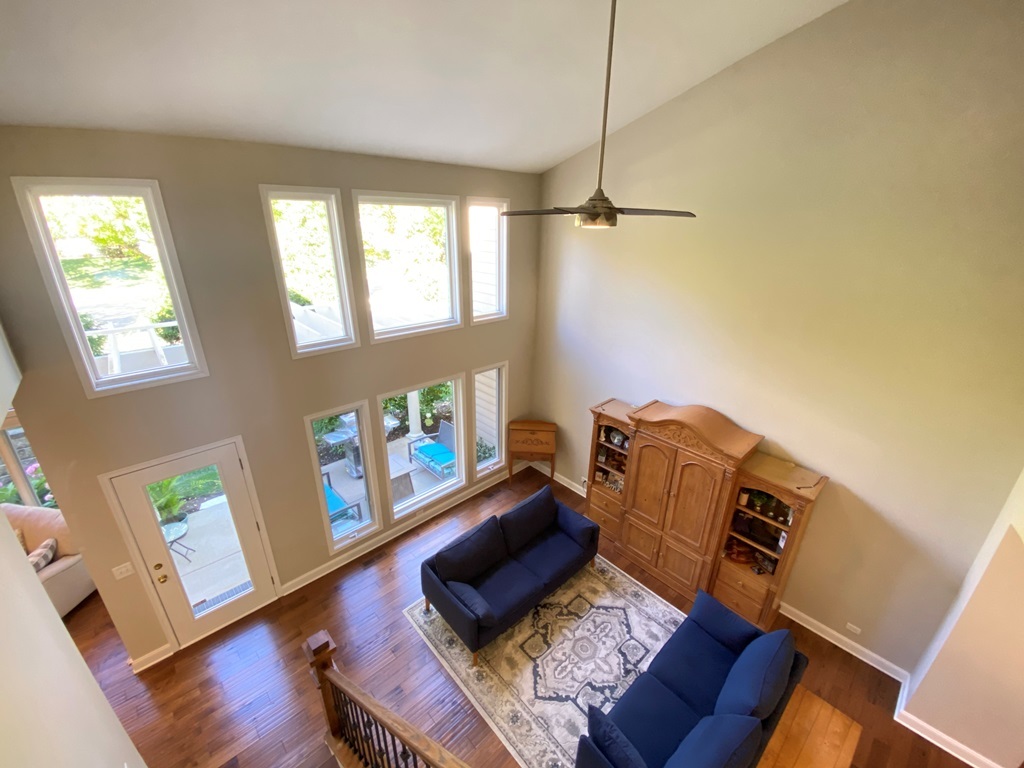 2428 Ridgewood Court, Aurora, IL 60502