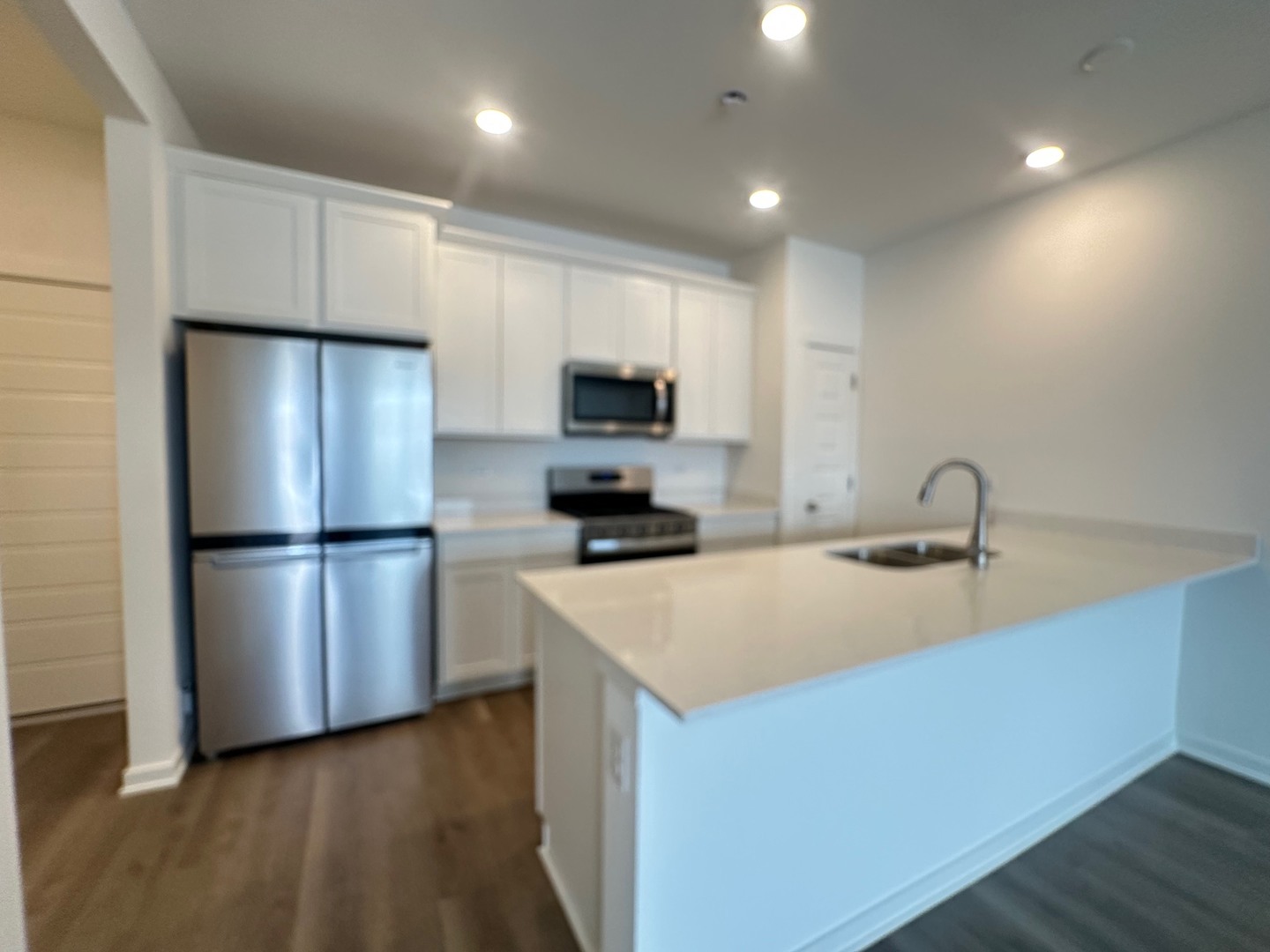 2274 Barbera Drive, Oswego, IL 60543