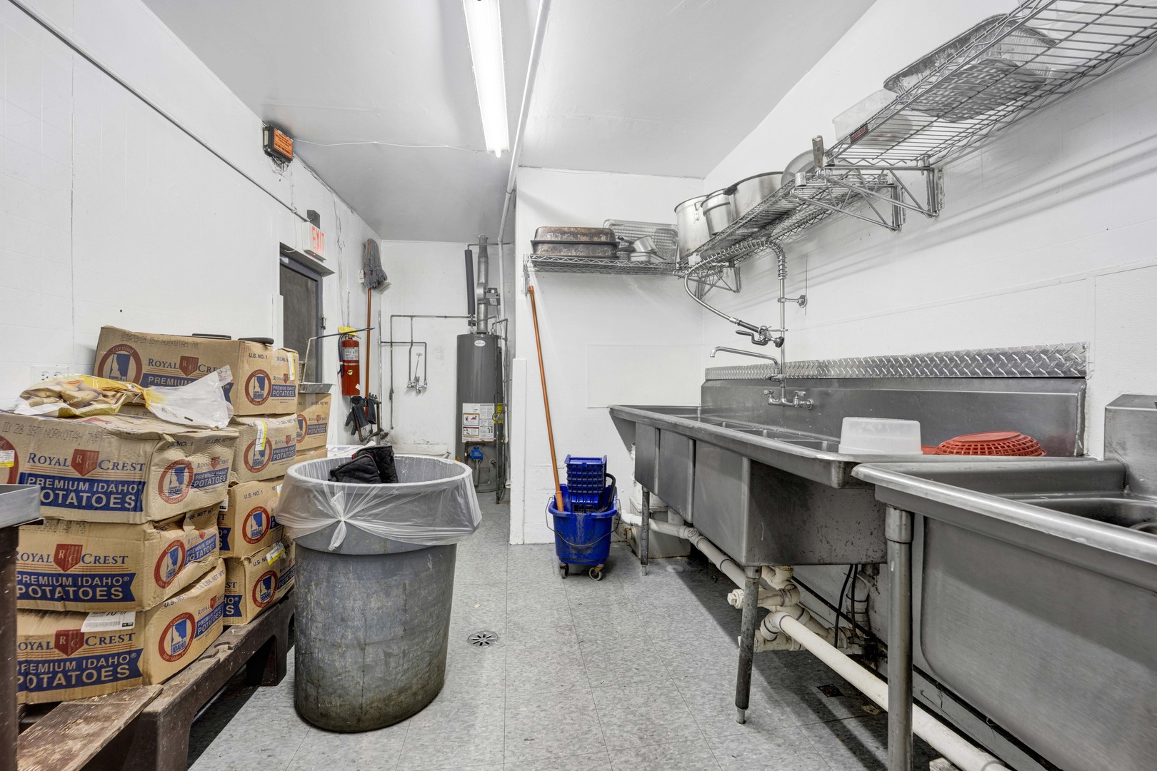 750 N Addison Road, Villa Park, IL 60181