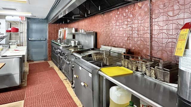 750 N Addison Road, Villa Park, IL 60181