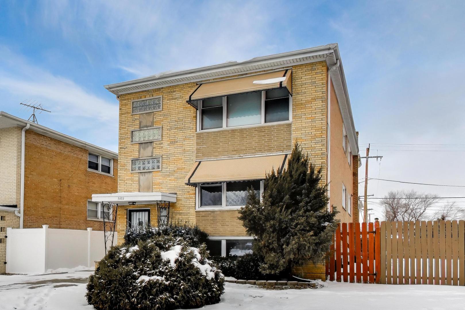 5822 W 79th Street, Burbank, IL 60459