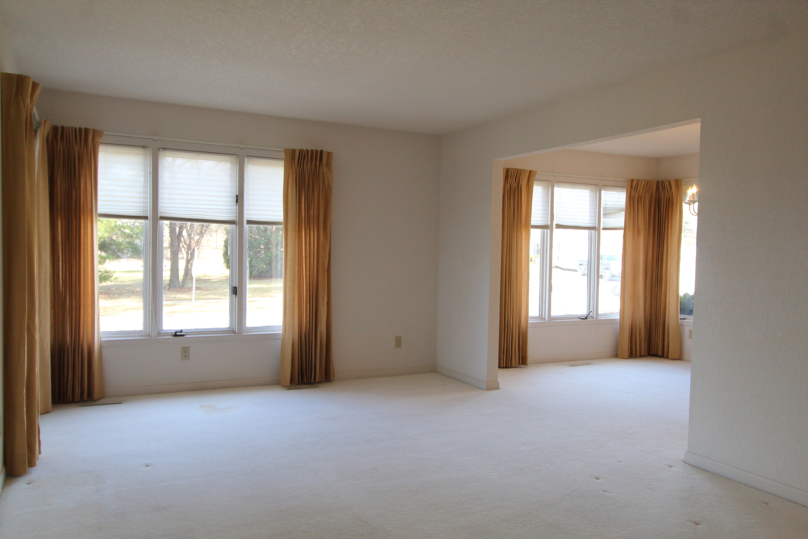 5858 Rainsford Way, Rockford, IL 61107