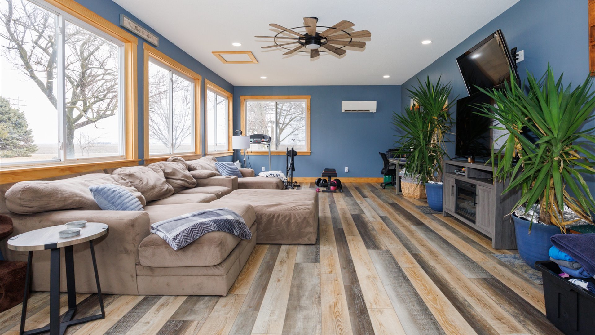 10147 N 1000 East Road, Chenoa, IL 61726