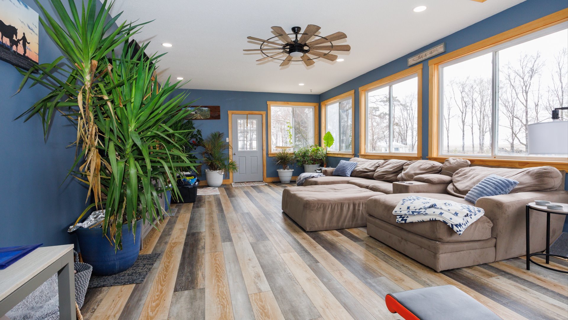 10147 N 1000 East Road, Chenoa, IL 61726