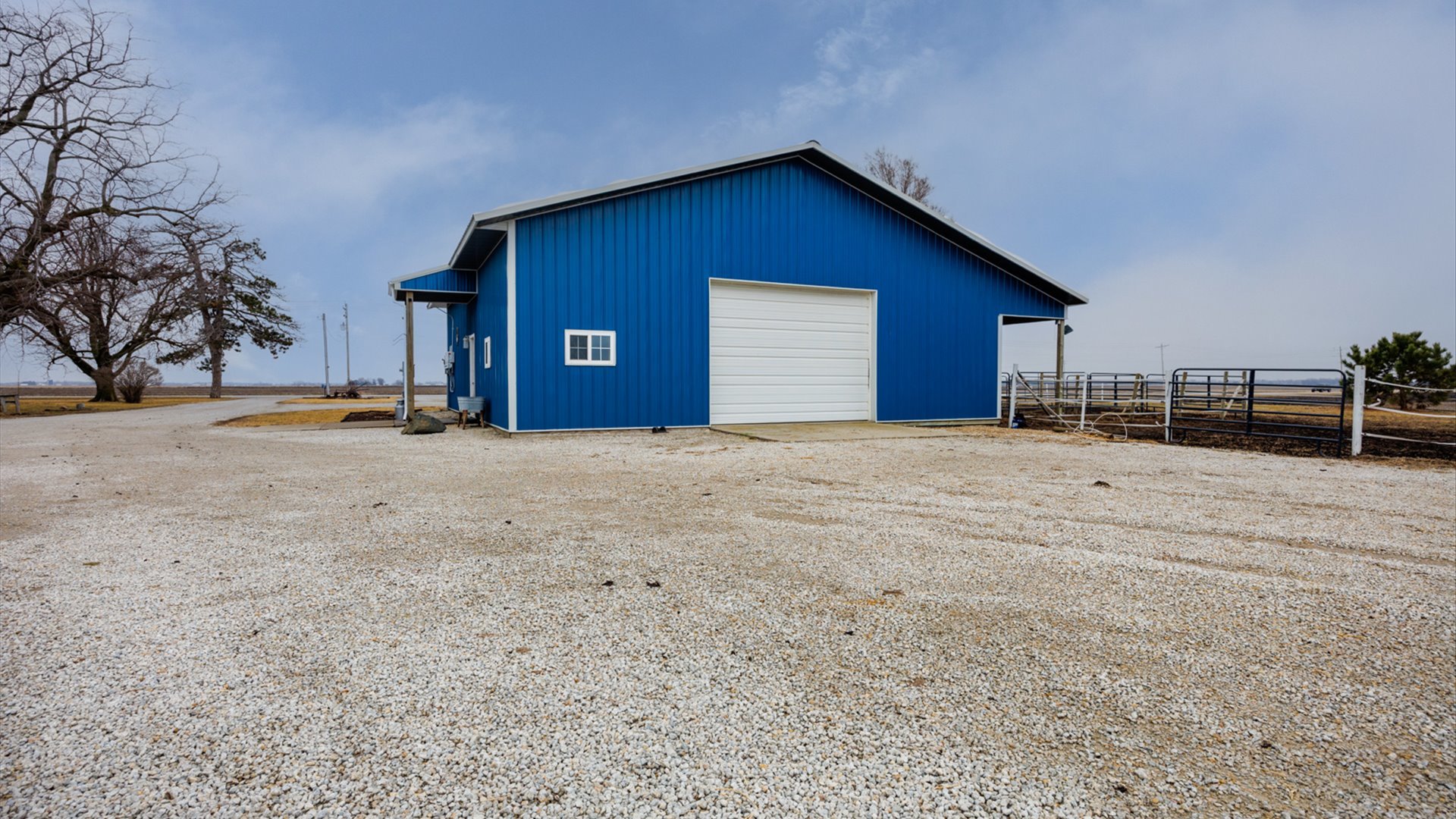 10147 N 1000 East Road, Chenoa, IL 61726