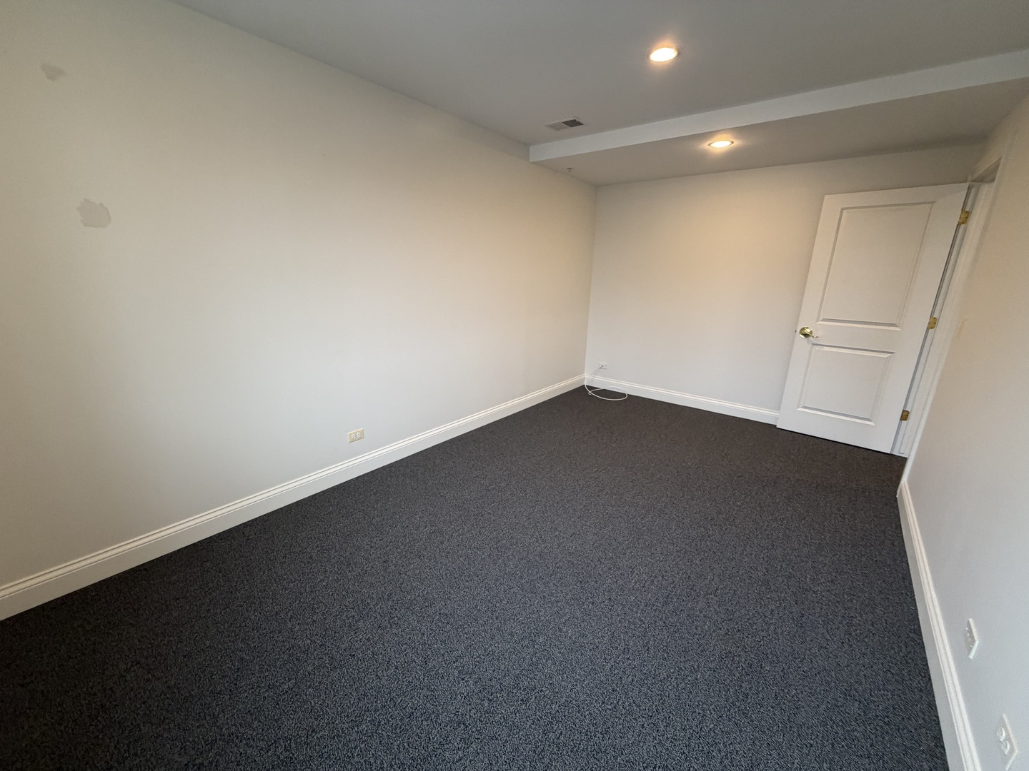 10 E Scranton Avenue #202B, Lake Bluff, IL 60044