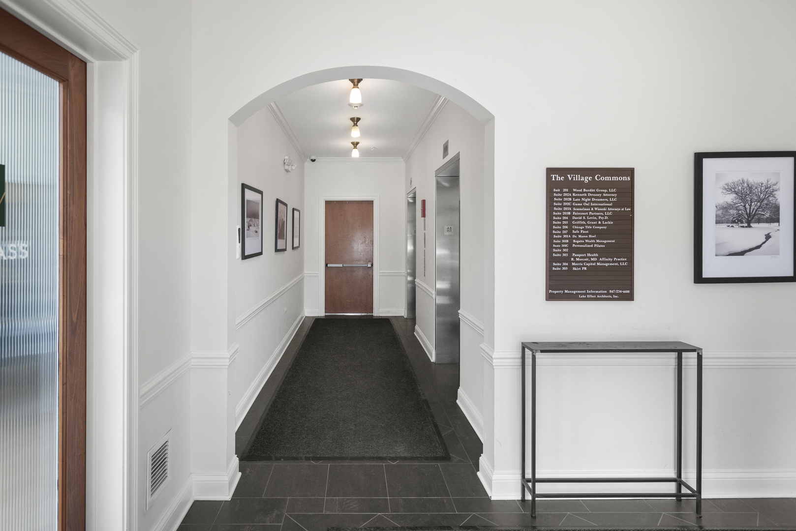 10 E Scranton Avenue #202B, Lake Bluff, IL 60044