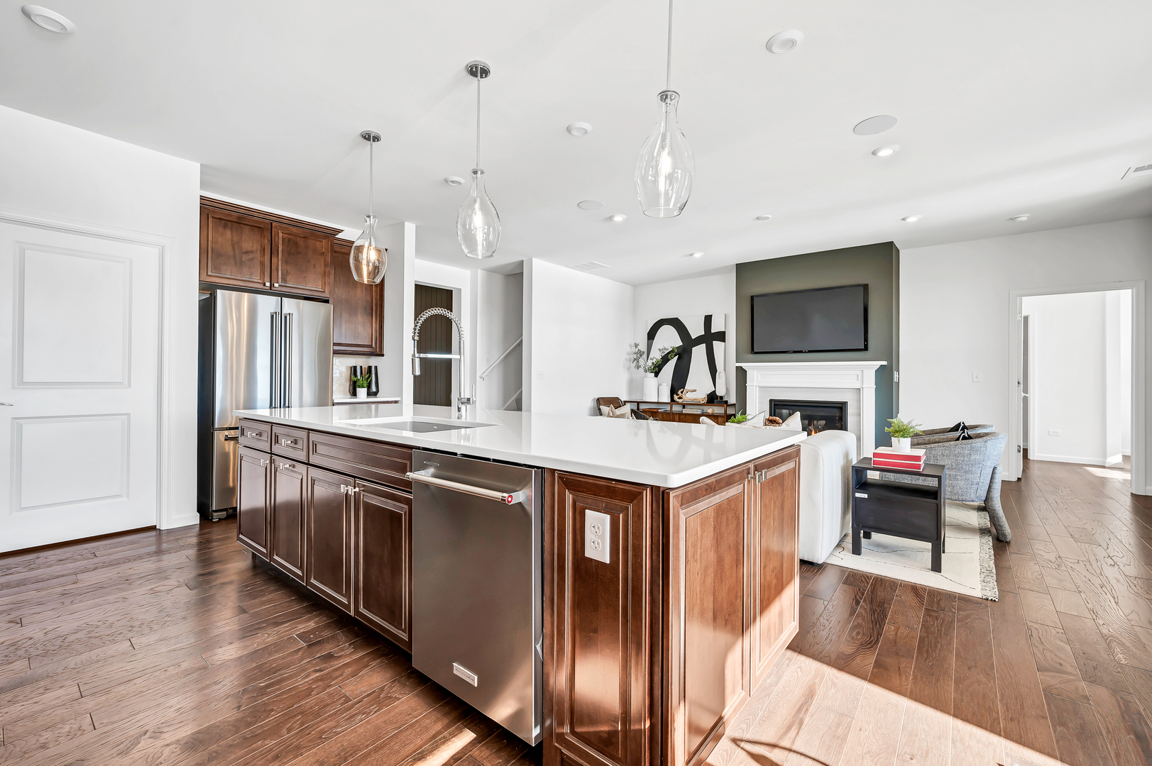 3154 Adelwood Circle, Aurora, IL 60503