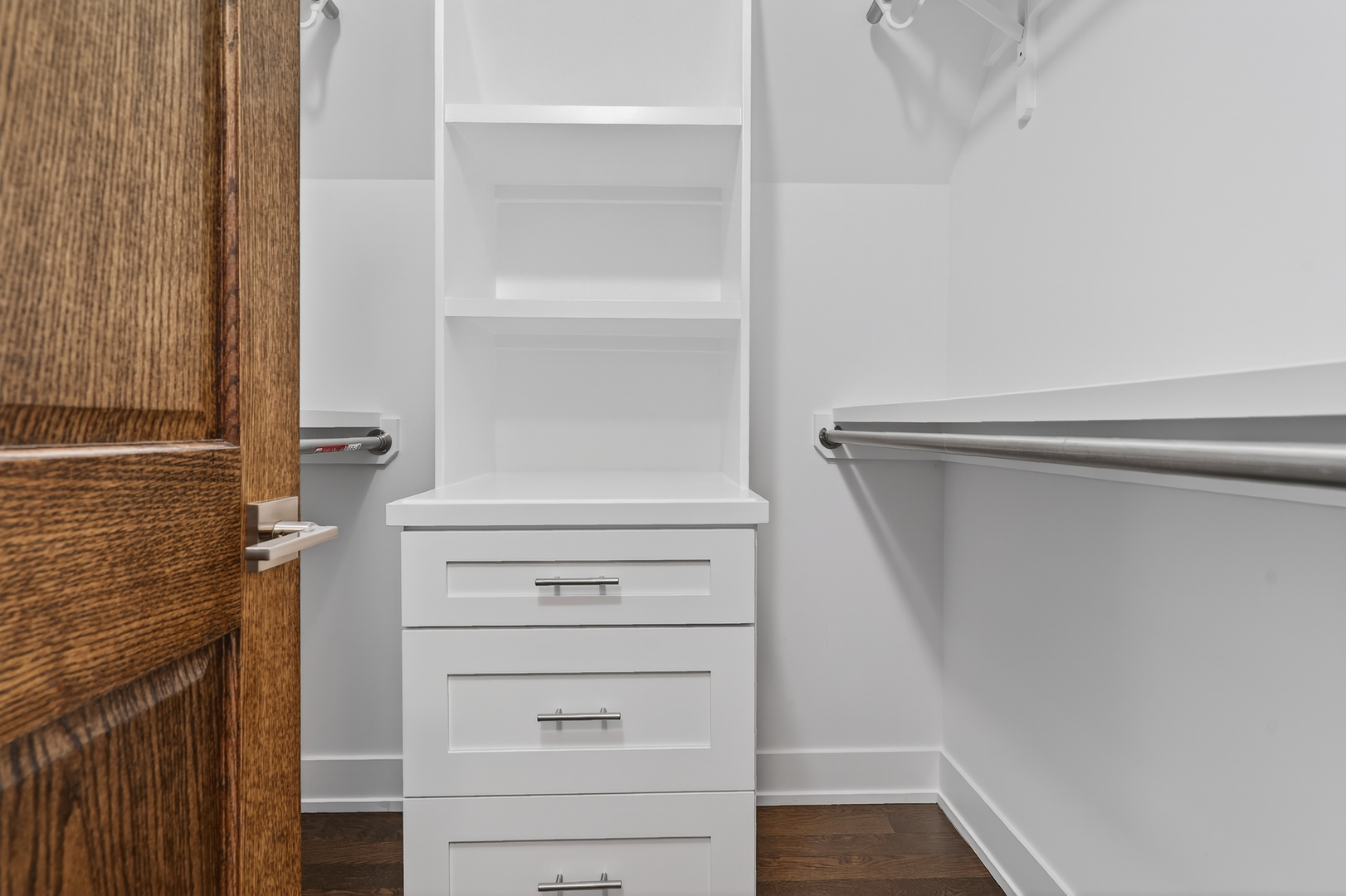 5321 S Nordica Avenue, Chicago, IL 60638