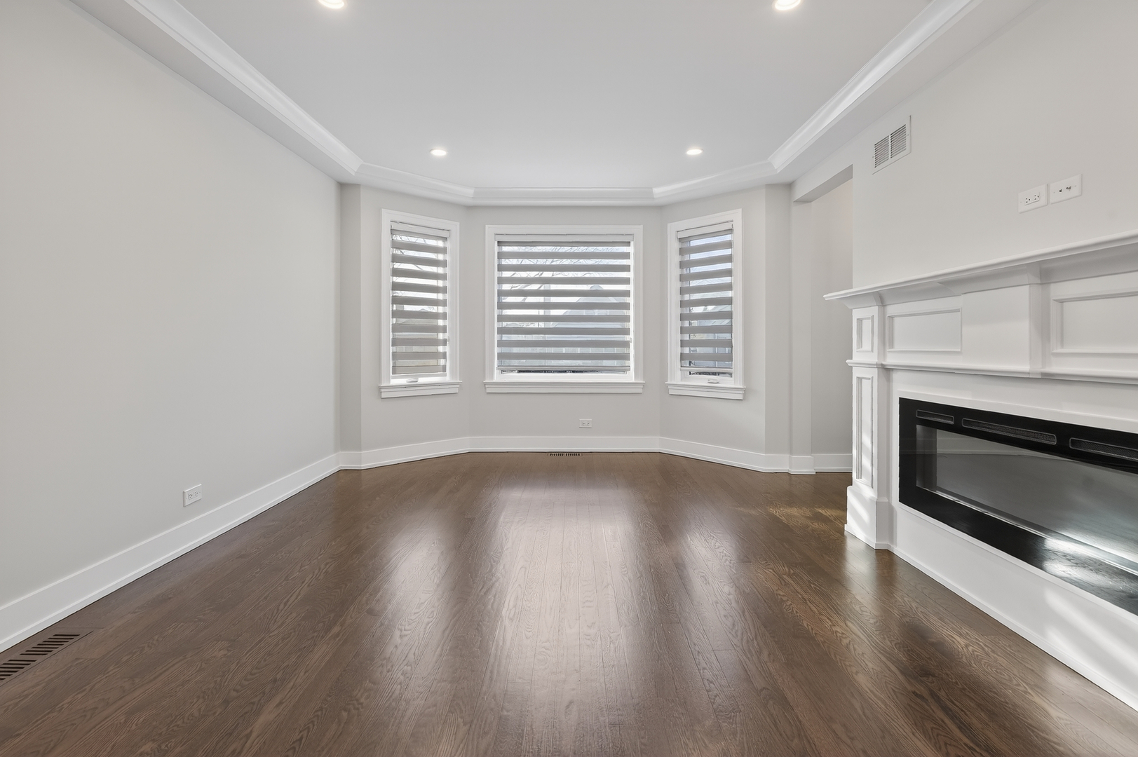 5321 S Nordica Avenue, Chicago, IL 60638