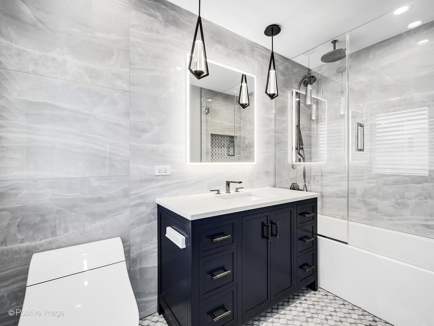 14 AMBRIANCE Drive, Burr Ridge, IL 60527