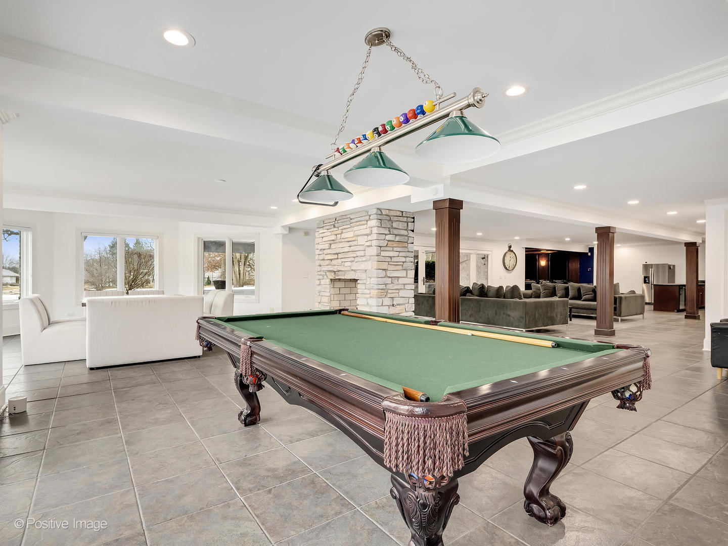 14 AMBRIANCE Drive, Burr Ridge, IL 60527