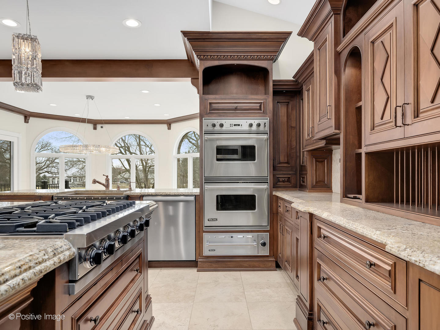 14 AMBRIANCE Drive, Burr Ridge, IL 60527