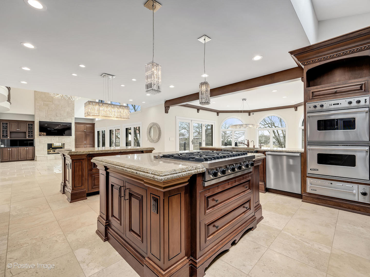 14 AMBRIANCE Drive, Burr Ridge, IL 60527