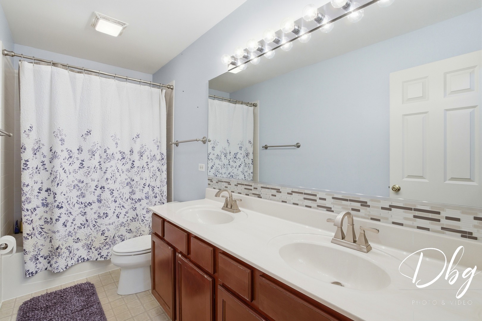 1007 Park Avenue, Lake Villa, IL 60046