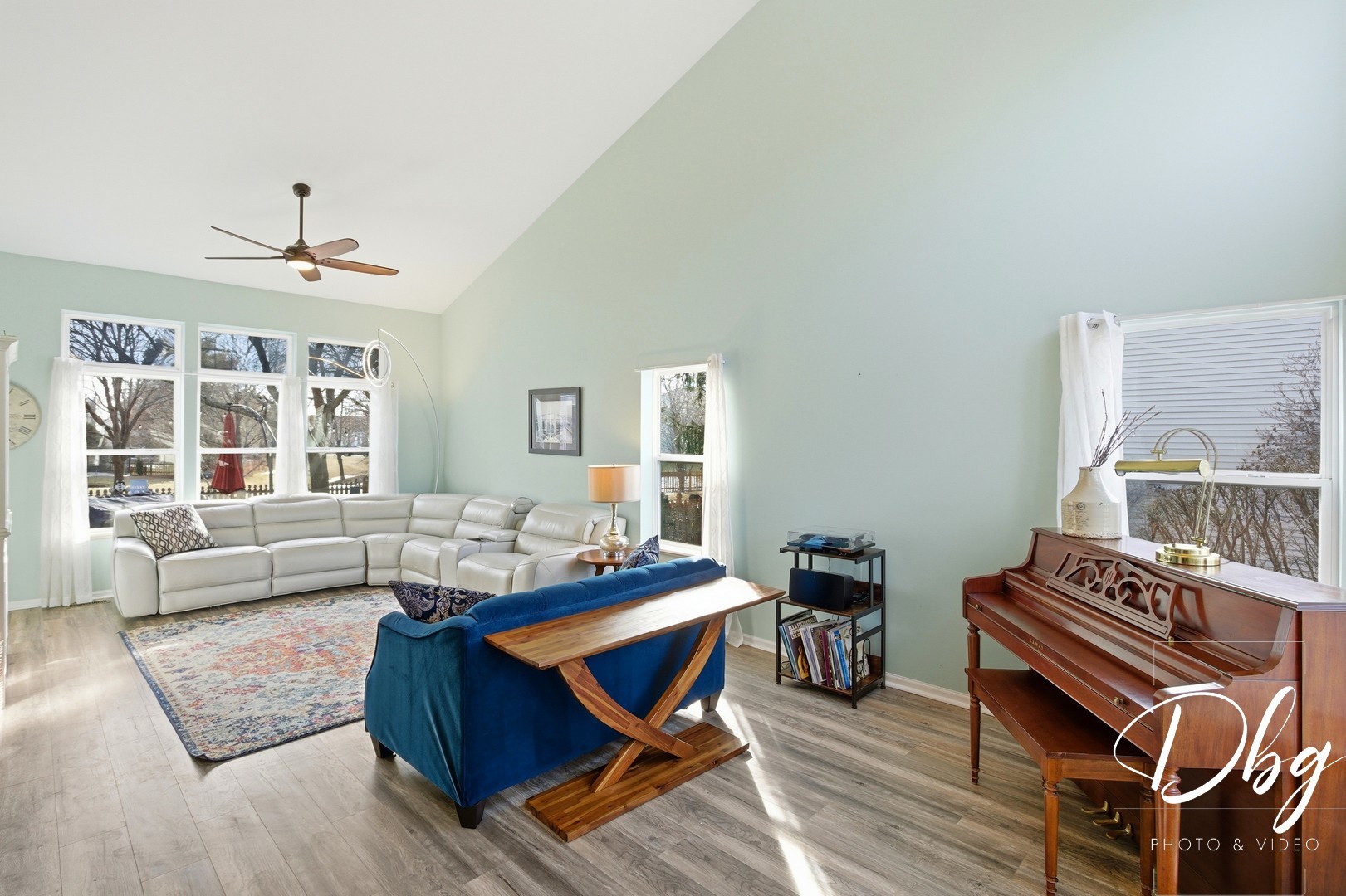 1007 Park Avenue, Lake Villa, IL 60046