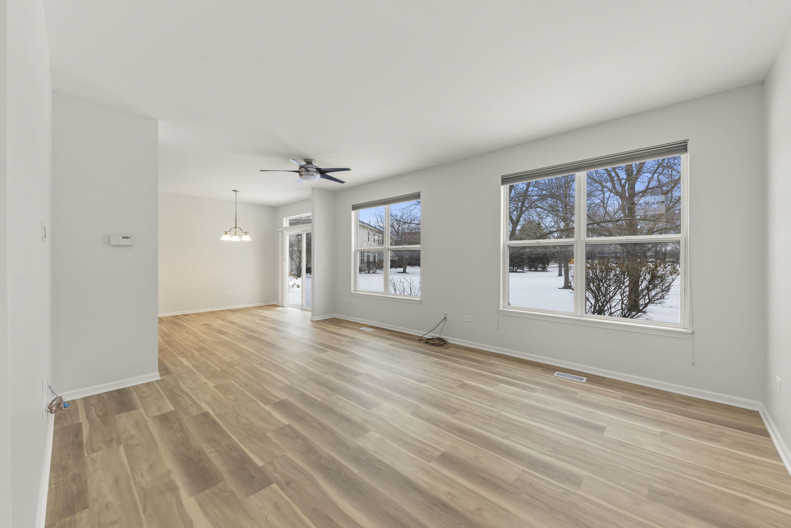 2125 Sunrise Circle, Aurora, IL 60503