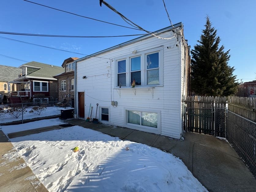 2414 Harvey Avenue, Berwyn, IL 60402