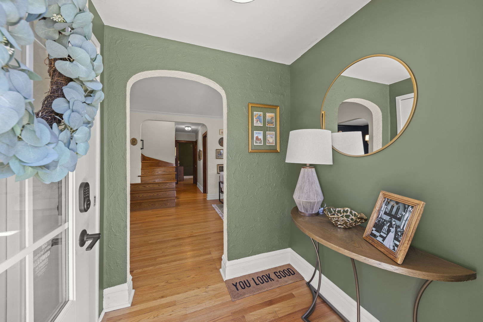 151 S Craig Place, Lombard, IL 60148