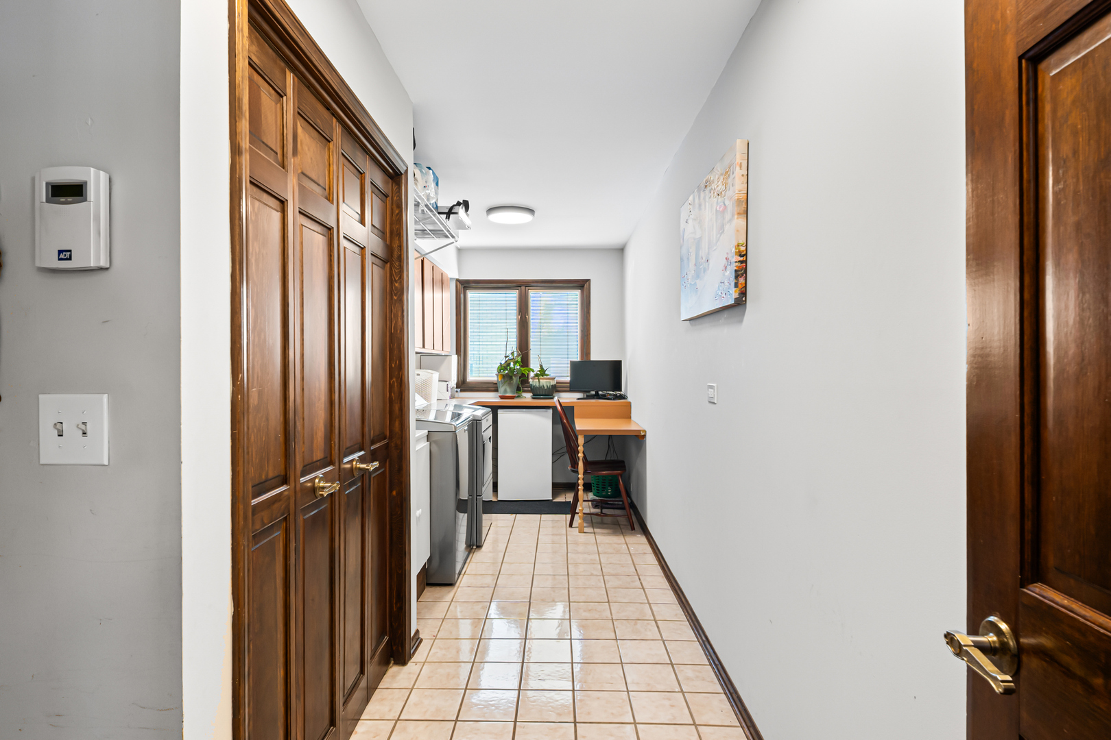 1130 N Thatcher Lane, Addison, IL 60101