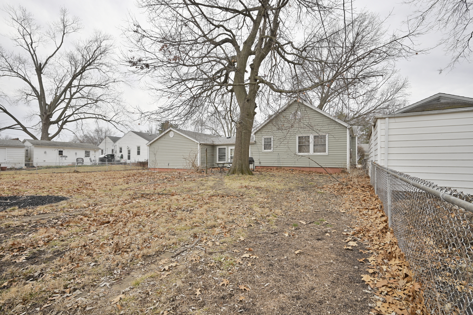 3236 S 5th Street, Springfield, IL 62703