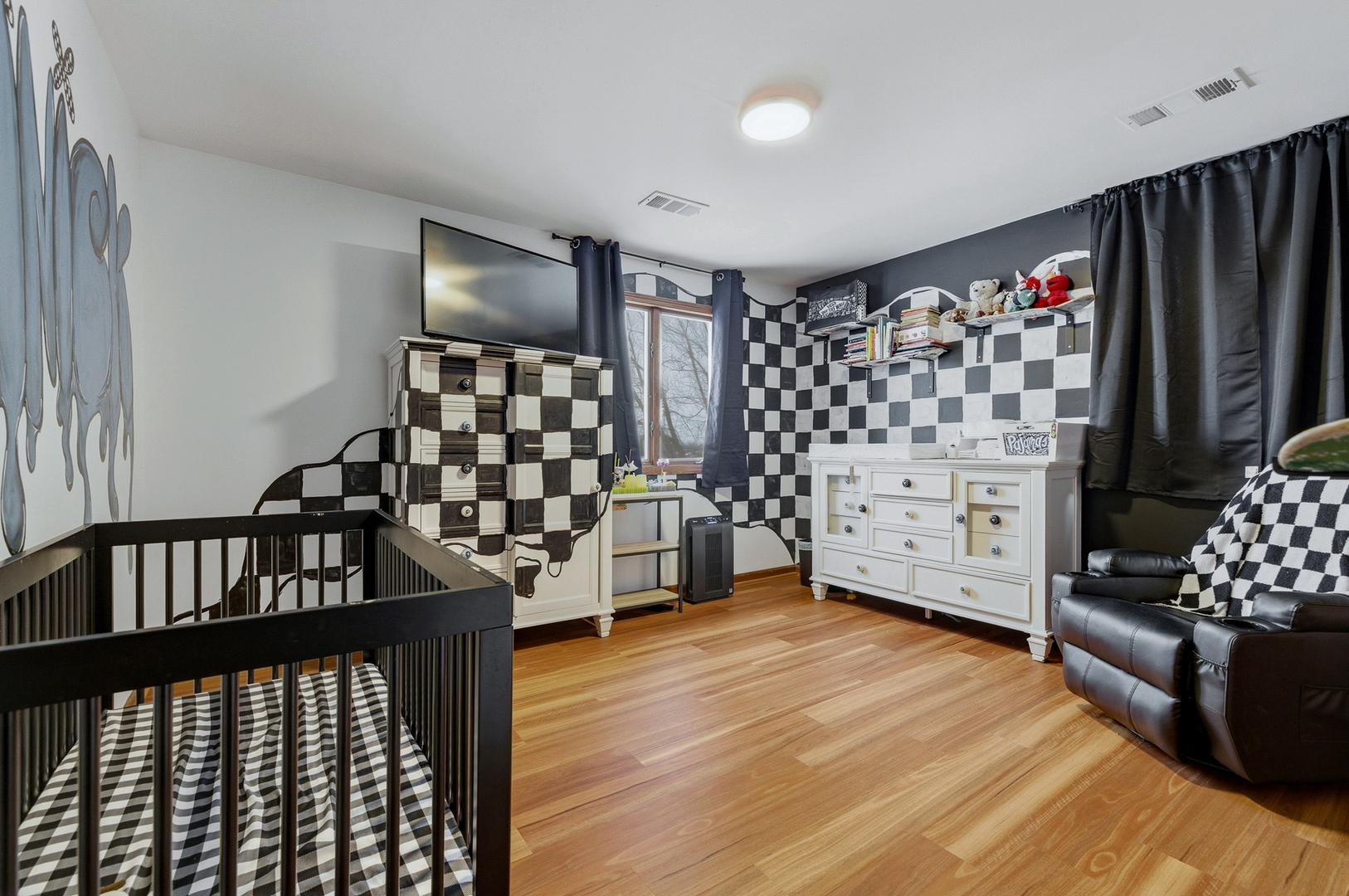 16710 90th Avenue, Orland Hills, IL 60487