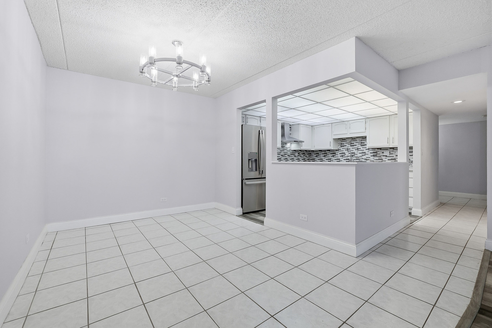 375 Plum Creek Drive #501, Wheeling, IL 60090