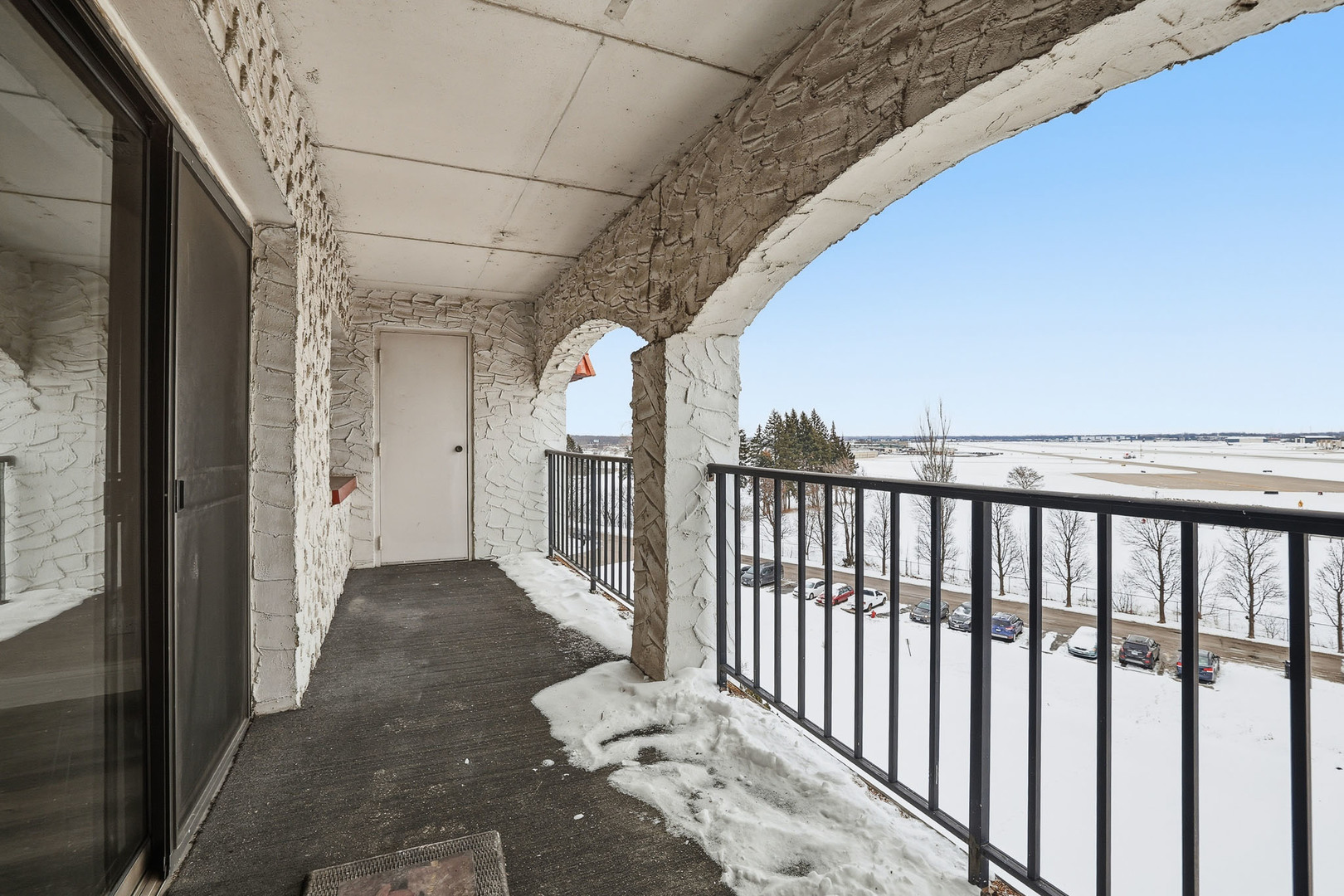 375 Plum Creek Drive #501, Wheeling, IL 60090