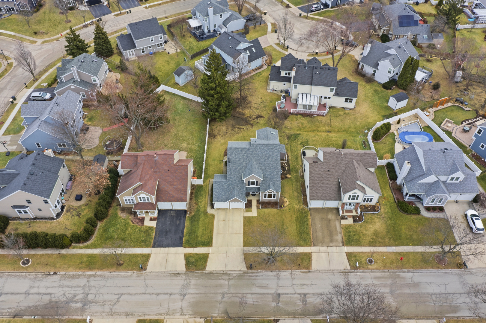 615 Newberry Drive, Elk Grove Village, IL 60007