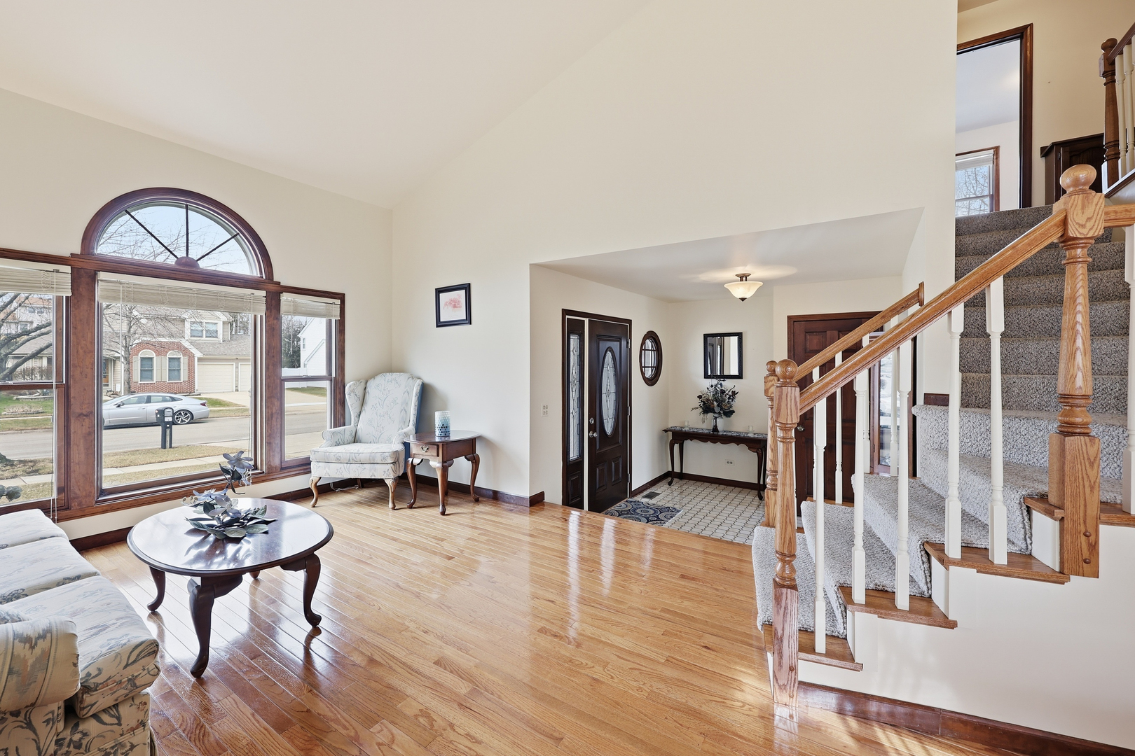 615 Newberry Drive, Elk Grove Village, IL 60007