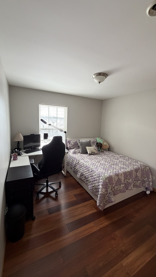 1704 Sebastian Road, Woodstock, IL 60098