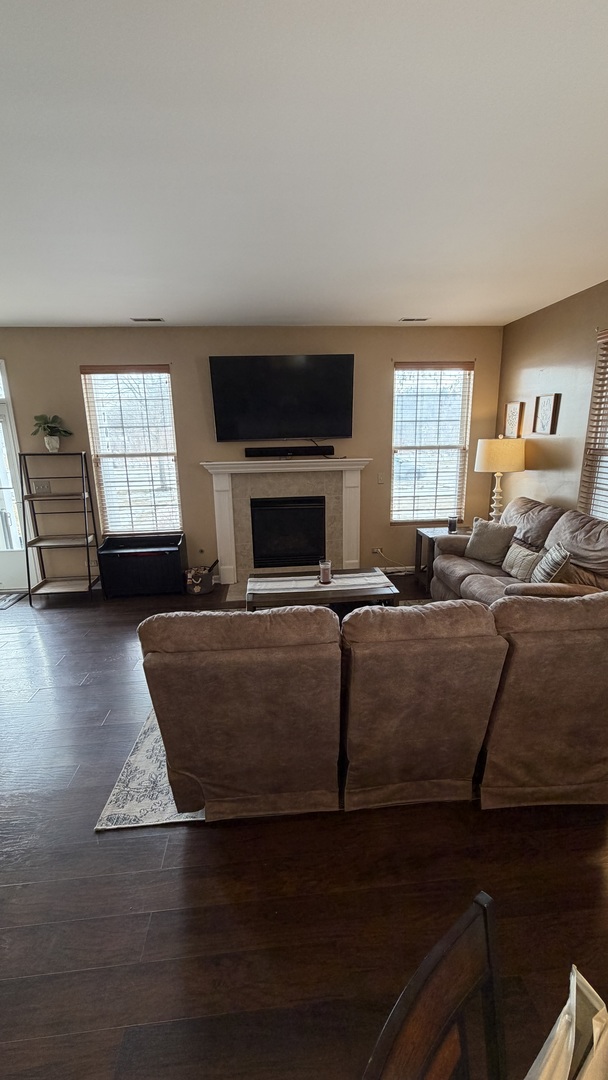 1704 Sebastian Road, Woodstock, IL 60098