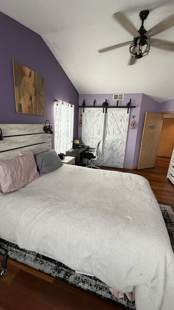 1704 Sebastian Road, Woodstock, IL 60098