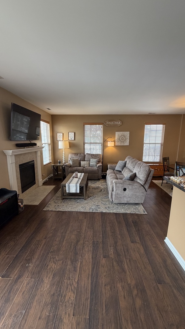 1704 Sebastian Road, Woodstock, IL 60098