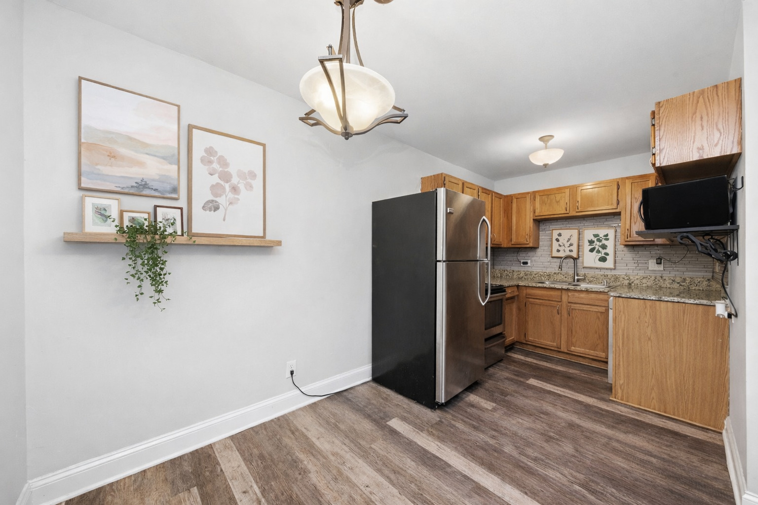 2300 Light Road #209, Oswego, IL 60543